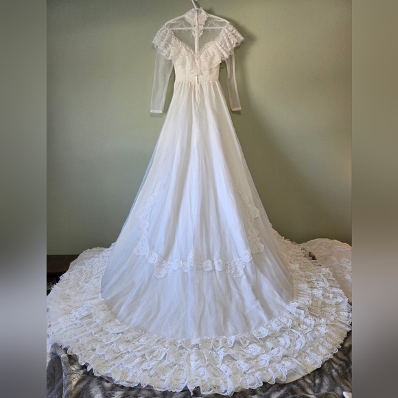 VTG👰‍Alfred Angelo Wedding Dress Bishop Sleeve Lace Tiered Prarie Victorian XS - Picture 2 of 16